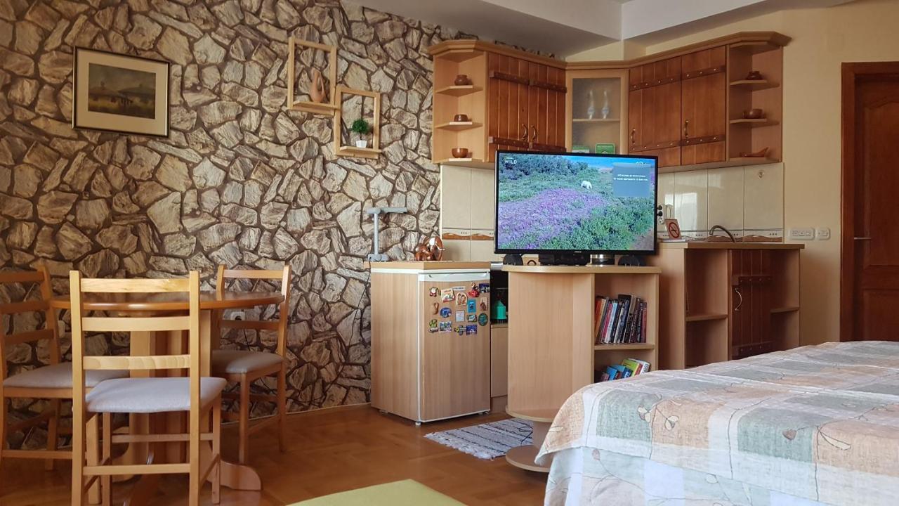 Luccia Apartments - Ohrid City Centre Bagian luar foto